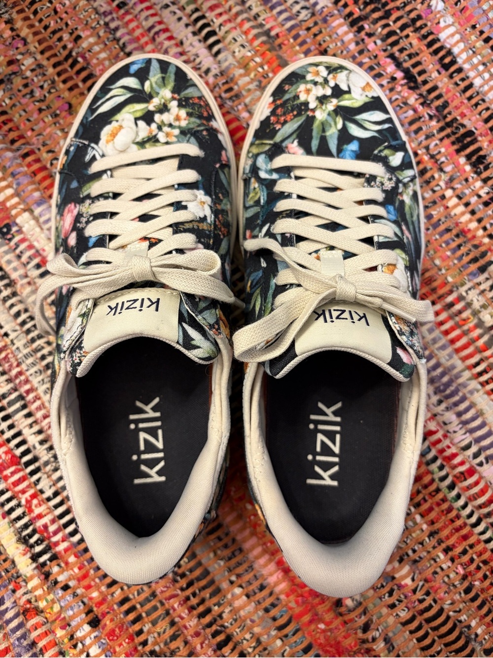 Kizik Irvine Floral Sneakers - Picture 5 of 7